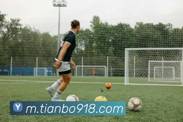 天博体育APP 体育赛事宣传图